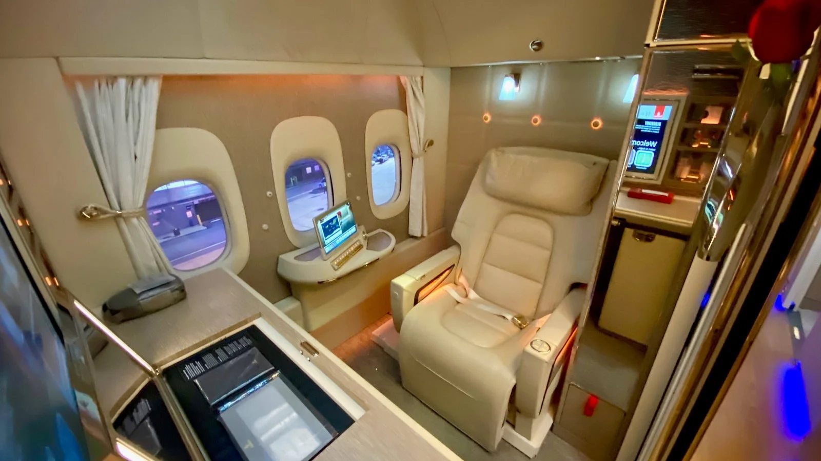 First class award flight luxury suite